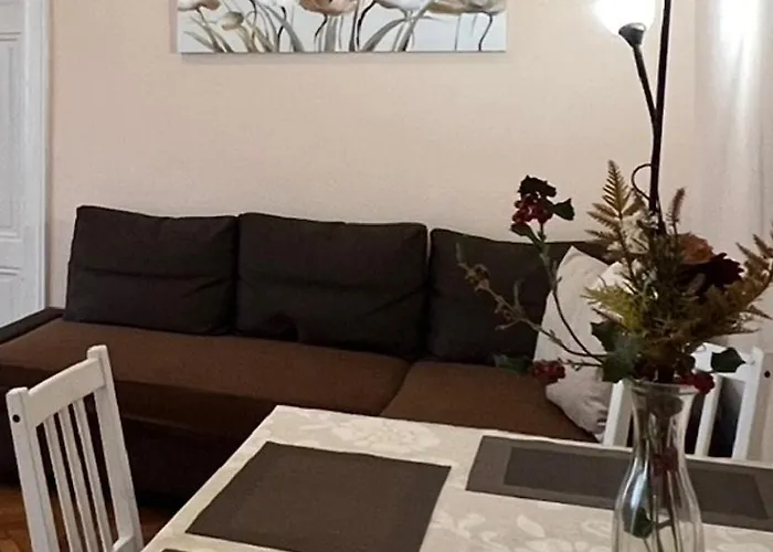 Apartment Bright & Light